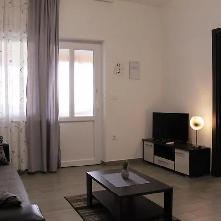 Mladenka Apartament