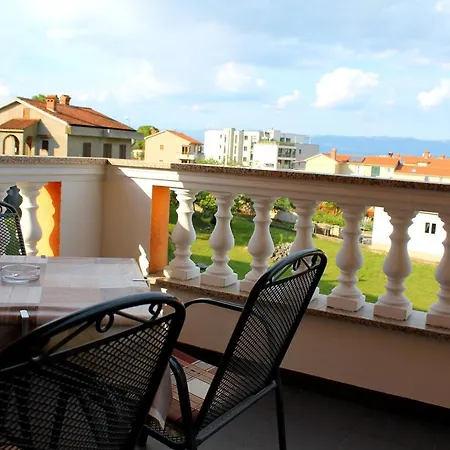 Apartment Mladenka *